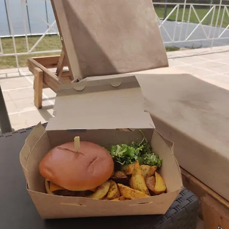 Tsamadanis & Friends Family