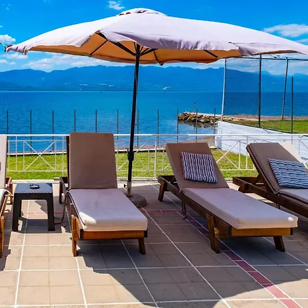 Tsamadanis & Friends Family Hotel 2*