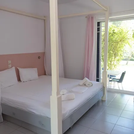 Hotel Tsamadanis & Friends Family Karavómilos