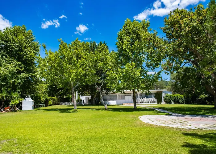 Tsamadanis & Friends Family Ξενοδοχείο