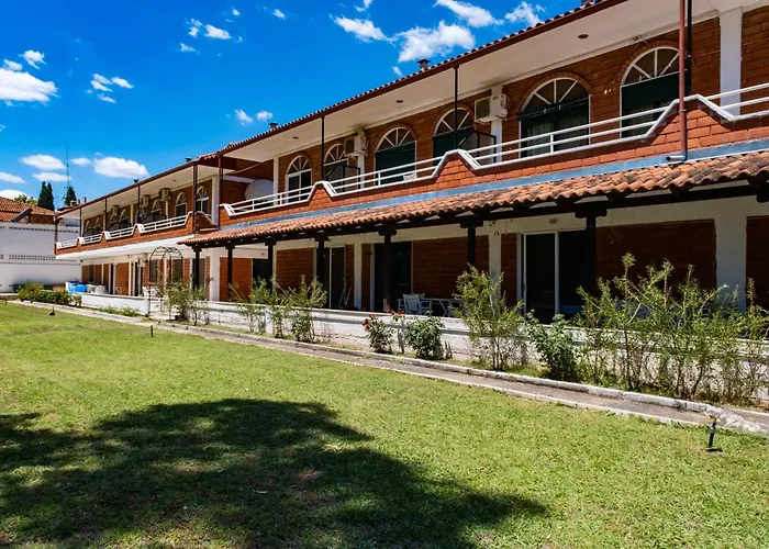 Tsamadanis & Friends Family Καραβόμυλος