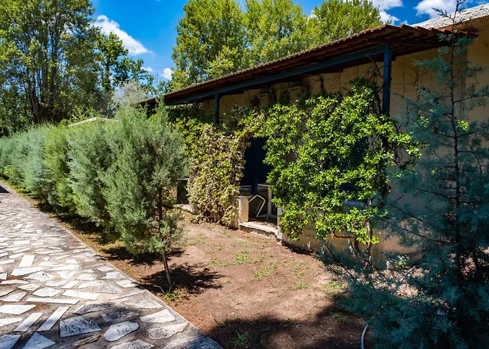 Tsamadanis & Friends Family Ξενοδοχείο