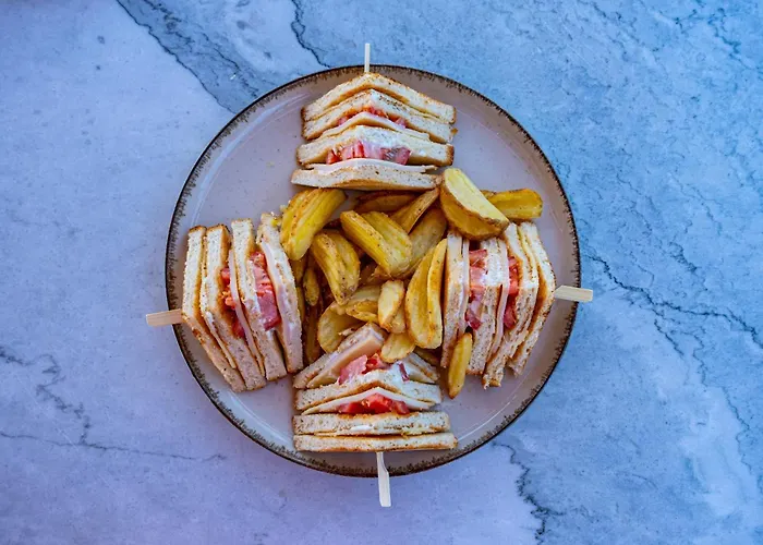 Tsamadanis & Friends Family Καραβόμυλος