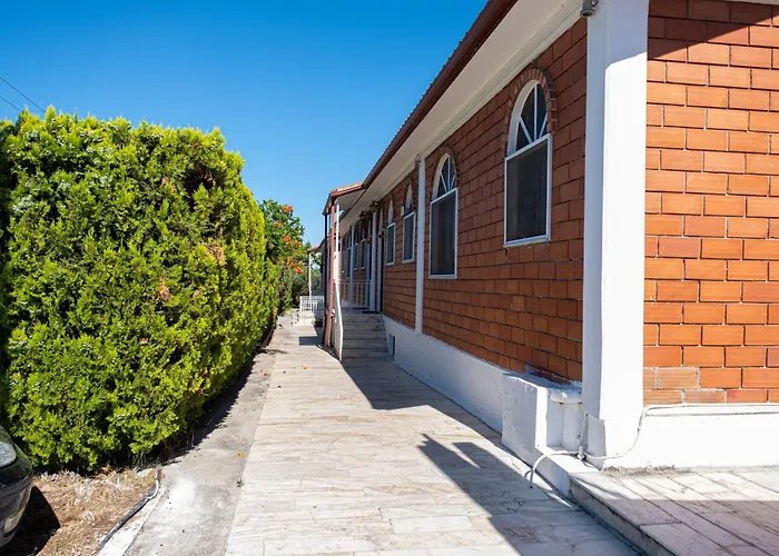 Tsamadanis & Friends Family Ξενοδοχείο